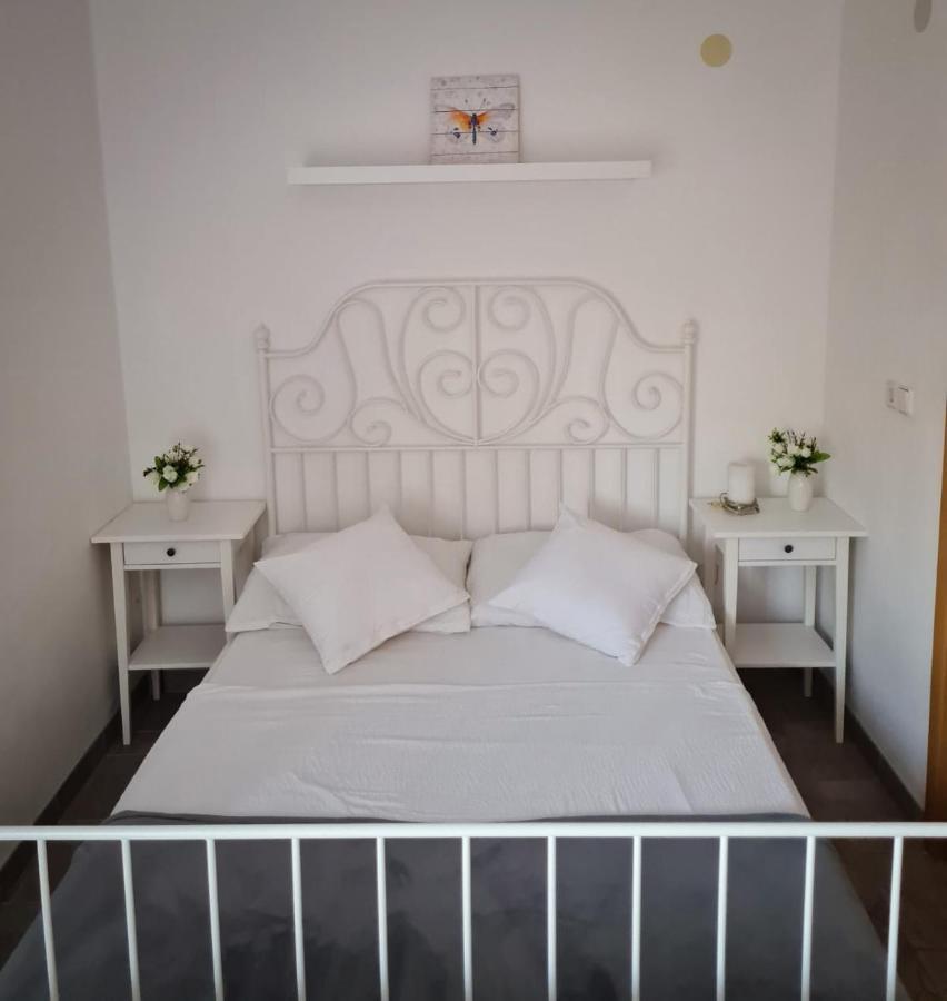 ויר Villa Mena מראה חיצוני תמונה